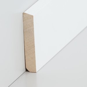 sbs171058031 Südbrock Sockelleisten Massivholz Abachi deckend weiß lackiert Massivholz Holz-Fussleiste, Oberkante abgeschrägt