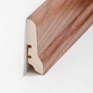 S�dbrock Sockelleisten Holzkern Nussbaum lackiert Holz-Fussleiste, Holzkern mit Echtholz furniert sbs226017