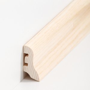 Südbrock Sockelleisten Holzkern Esche lackiert...